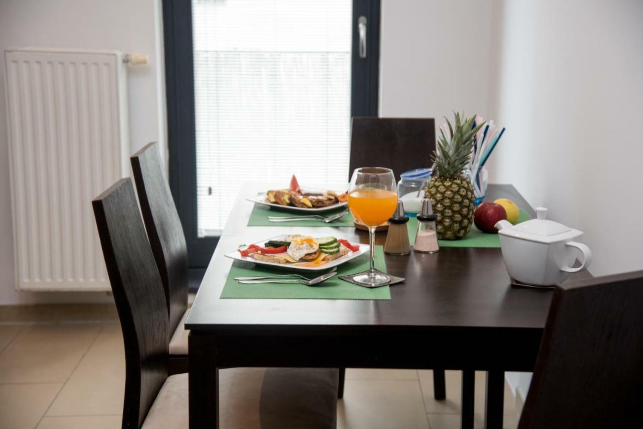 Dekart Arkadia Apartments Varsovie Extérieur photo